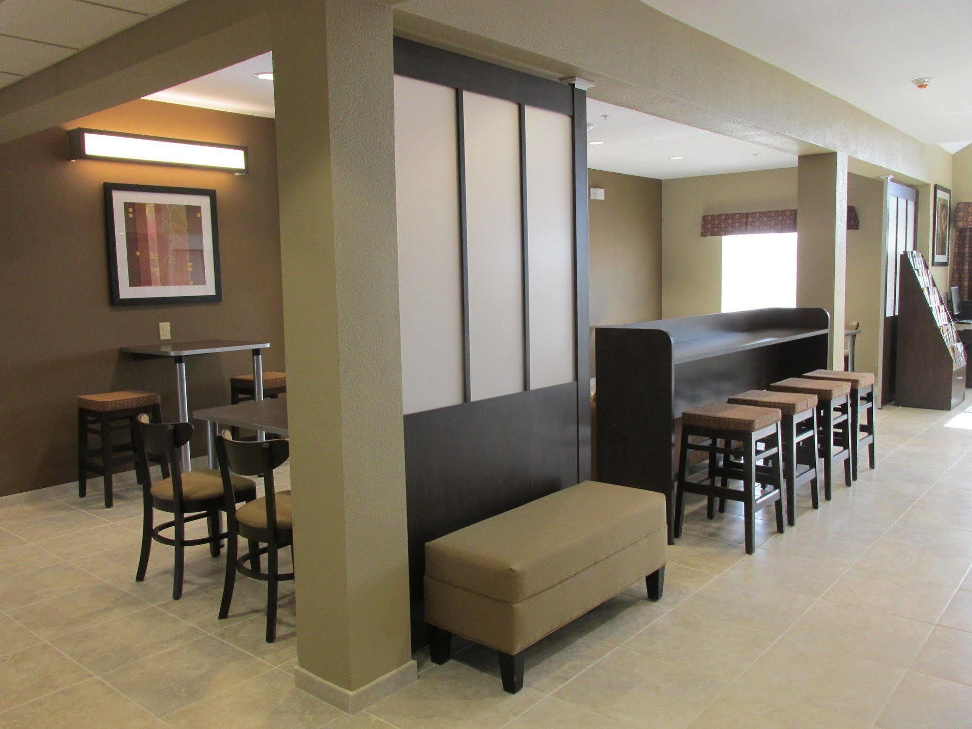 Microtel Inn & Suites By Wyndham Midland Exteriör bild